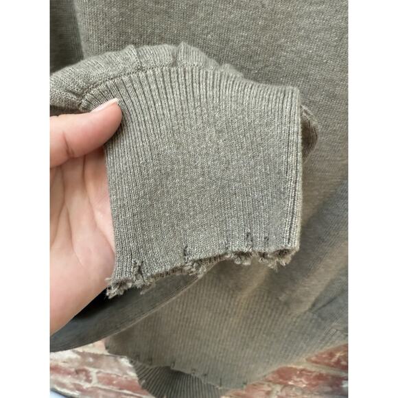 NWT Women’s N:‎ Philanthropy Weylan Cutout Back Sweater Large Olive Distressed - Picture 4 of 7